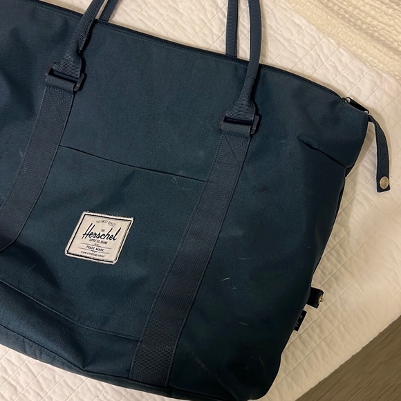 Herschel Supply Company Bags Herschel Weekender Poshmark